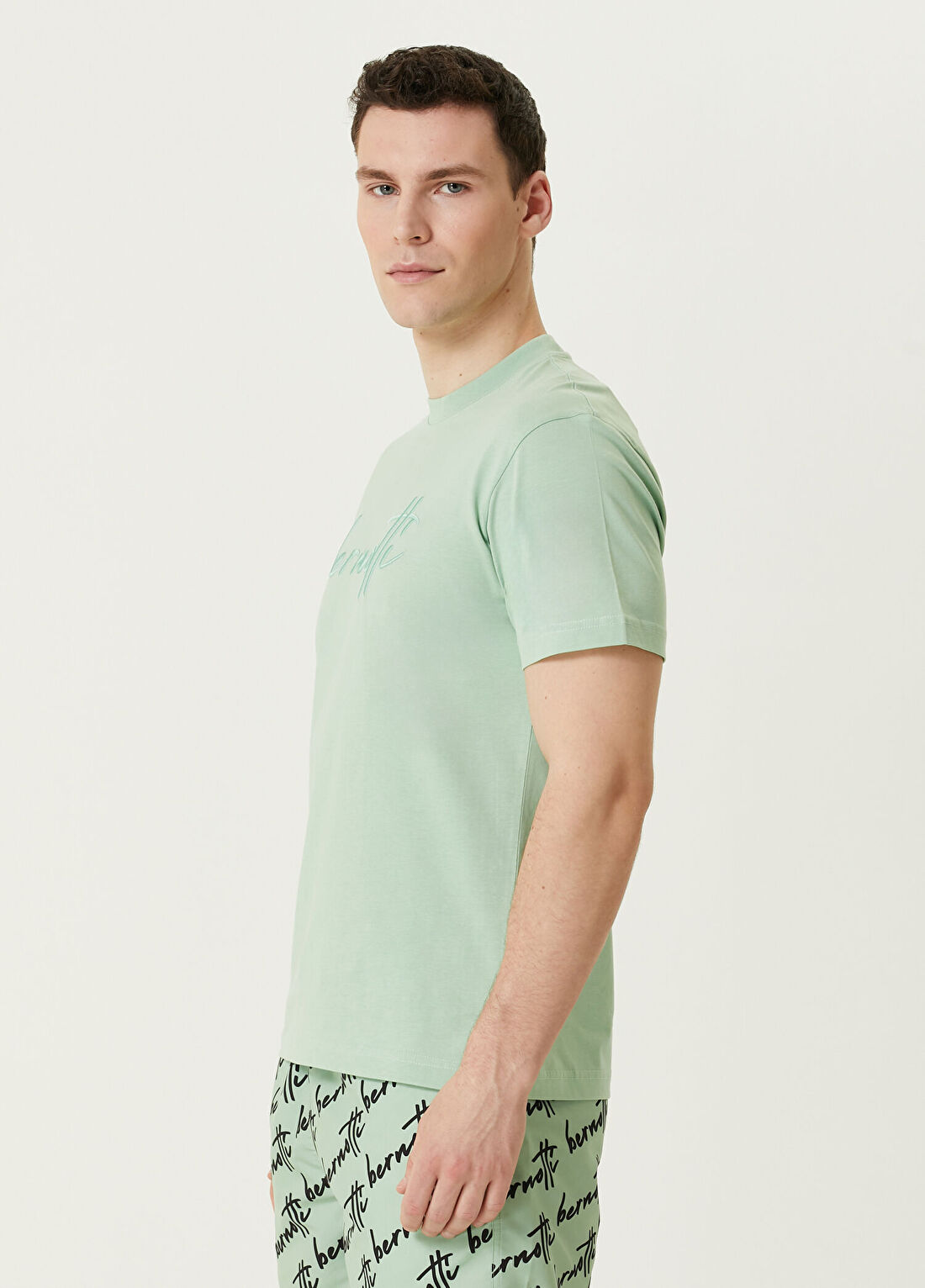 Bernotti Yeşil Logo Nakışlı T-shirt görsel 3