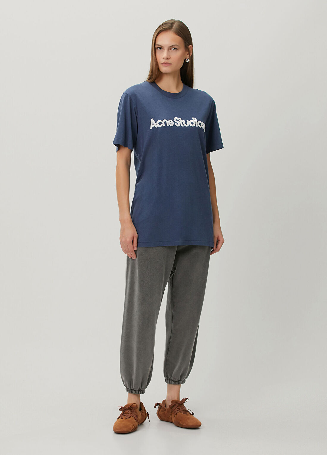 Acne Studios Regular Fit Lacivert Logolu T-shirt görsel 2