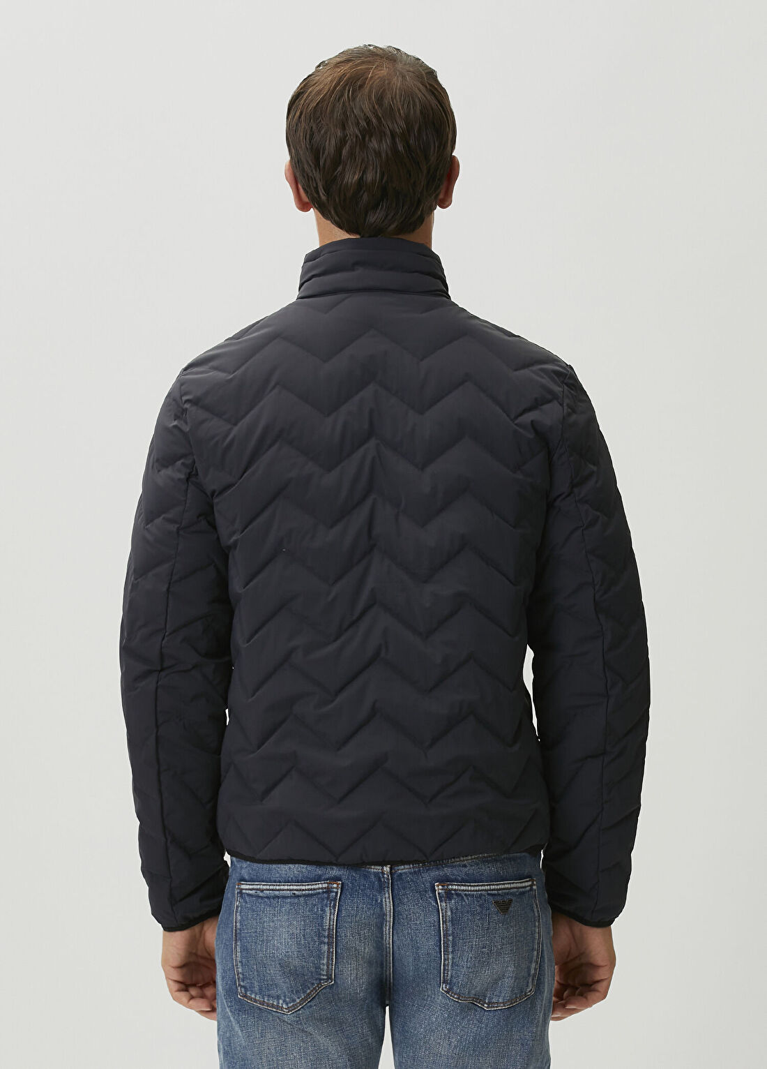 Emporio Armani Lacivert Kapitoneli Mont görsel 4