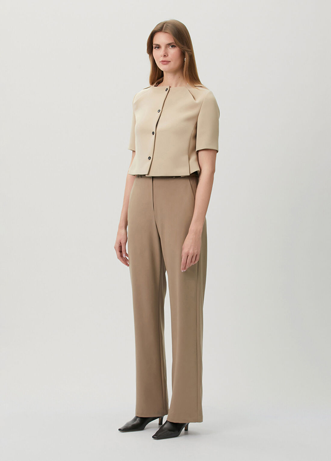 Khaite Franc Ekru Peplum Ceket görsel 2