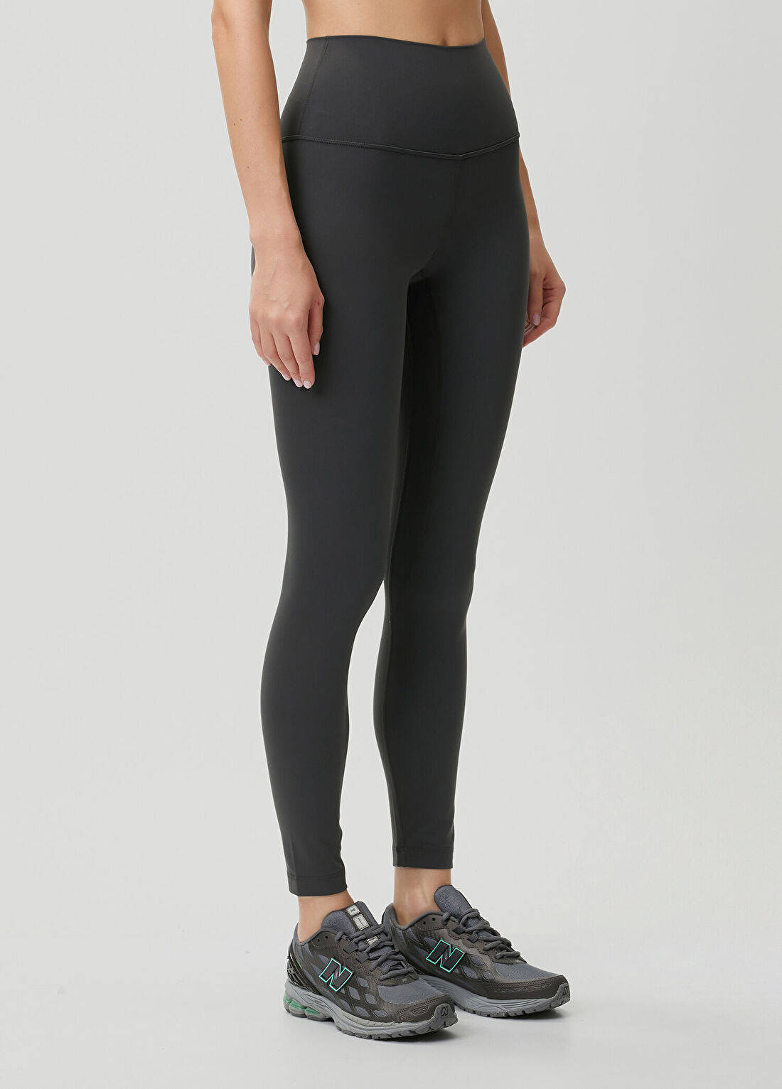 lululemon Align High-Rise Koyu Gri Tayt 25" görsel 4