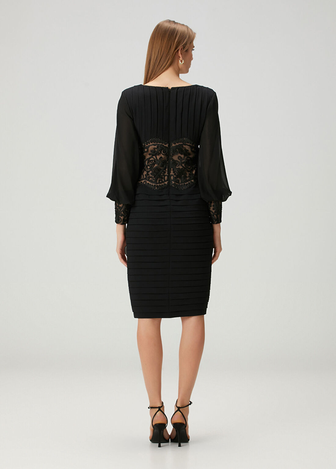 Tadashi Shoji Niema Siyah Midi Kokteyl Elbise görsel 4