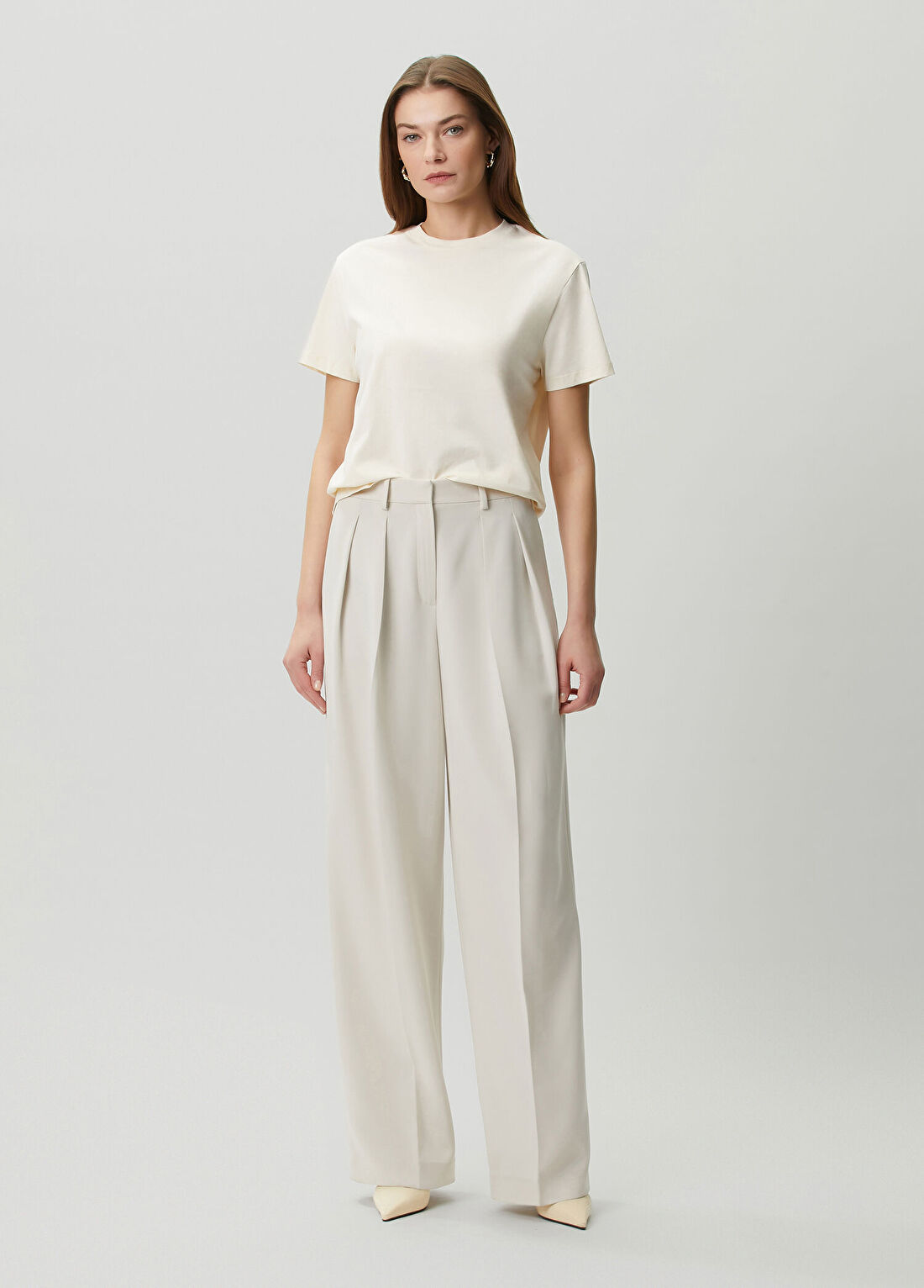 Wardrobe Nyc Kırık Beyaz Basic T-shirt görsel 2