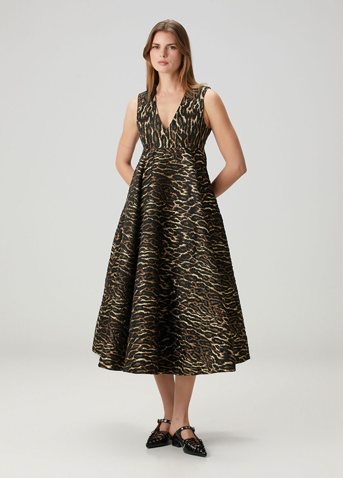 Ganni Bronz Leopar Desenli Midi Elbise görsel 2