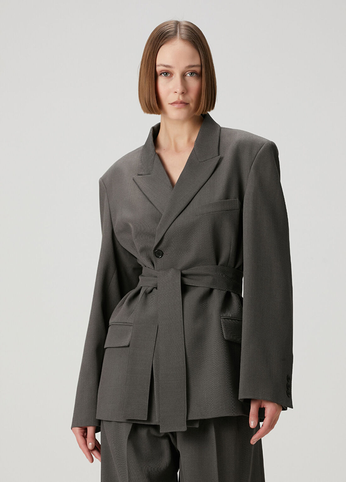 Studio Cut Gri Kuşaklı Blazer