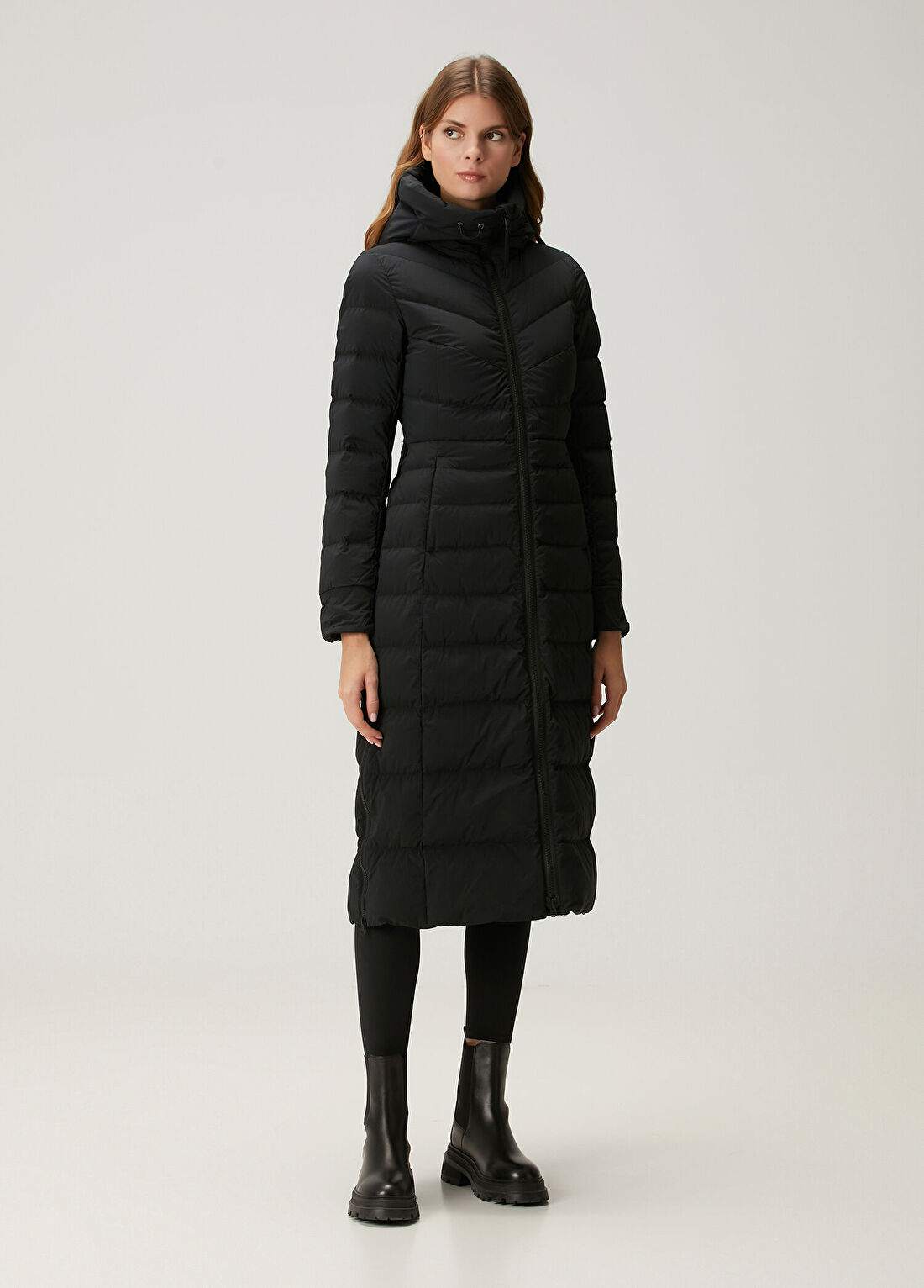 Canada Goose Clair Siyah Kapüşonlu Palto görsel 3