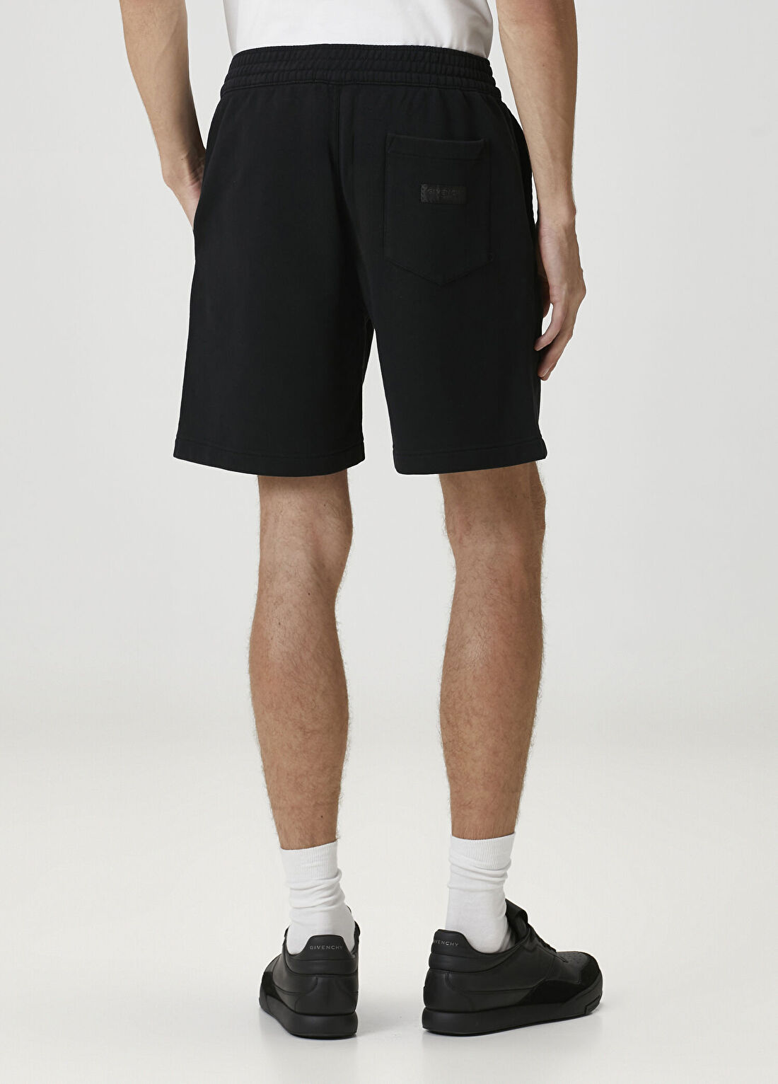 Givenchy Siyah Bermuda görsel 3