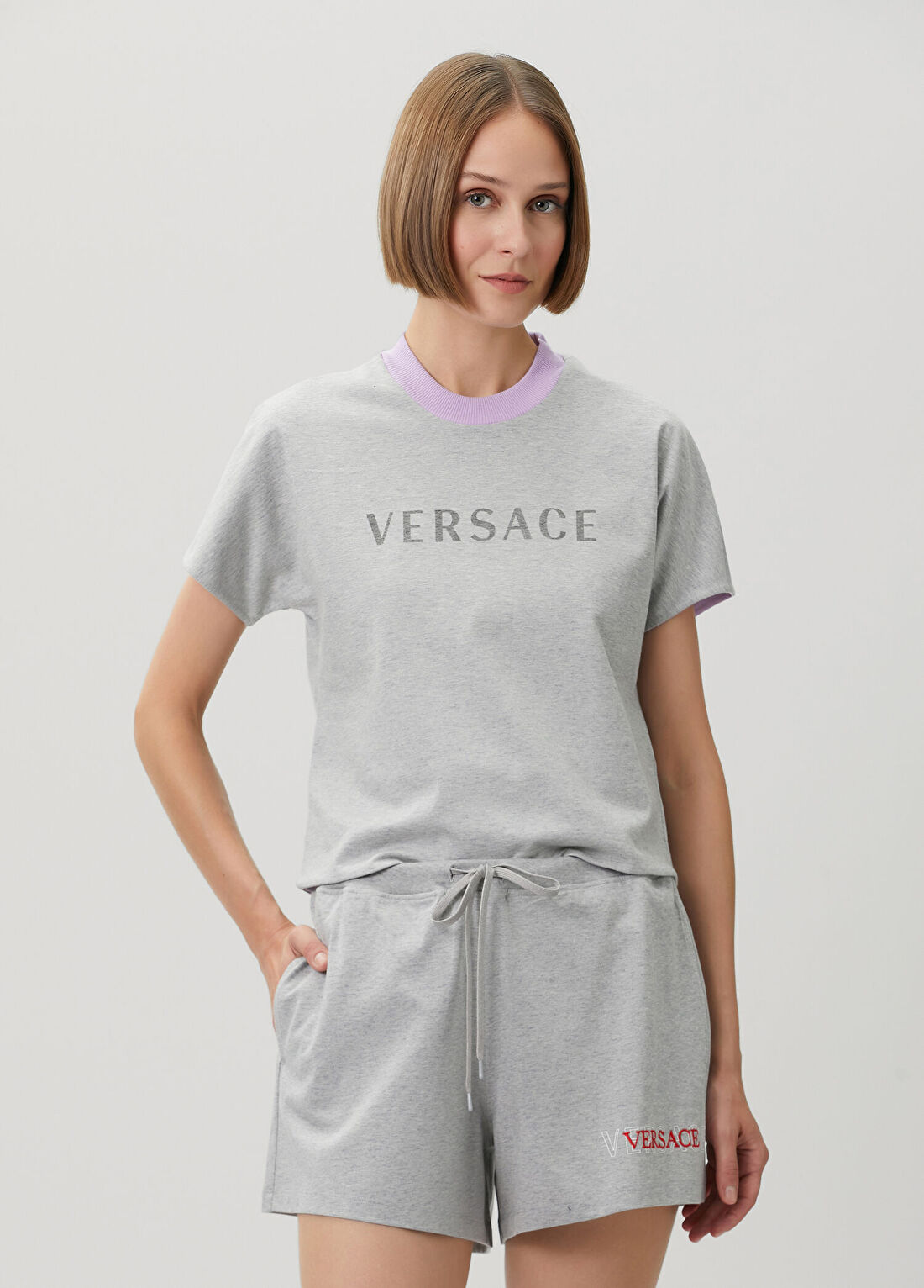Versace Gri Lila Logolu Jersey T-shirt görsel 3