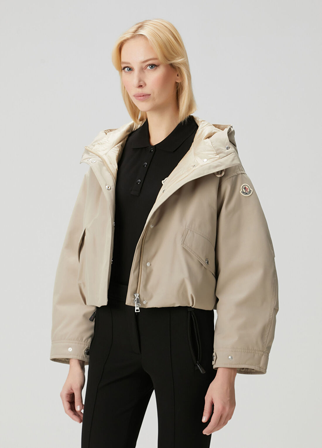Moncler Eucalyptus Bej Kapüşonlu Mont