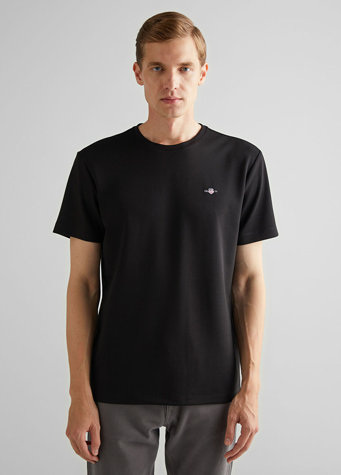 Gant Siyah Bisiklet Yaka Relaxed Fit Kısa Kollu Erkek T-Shirt