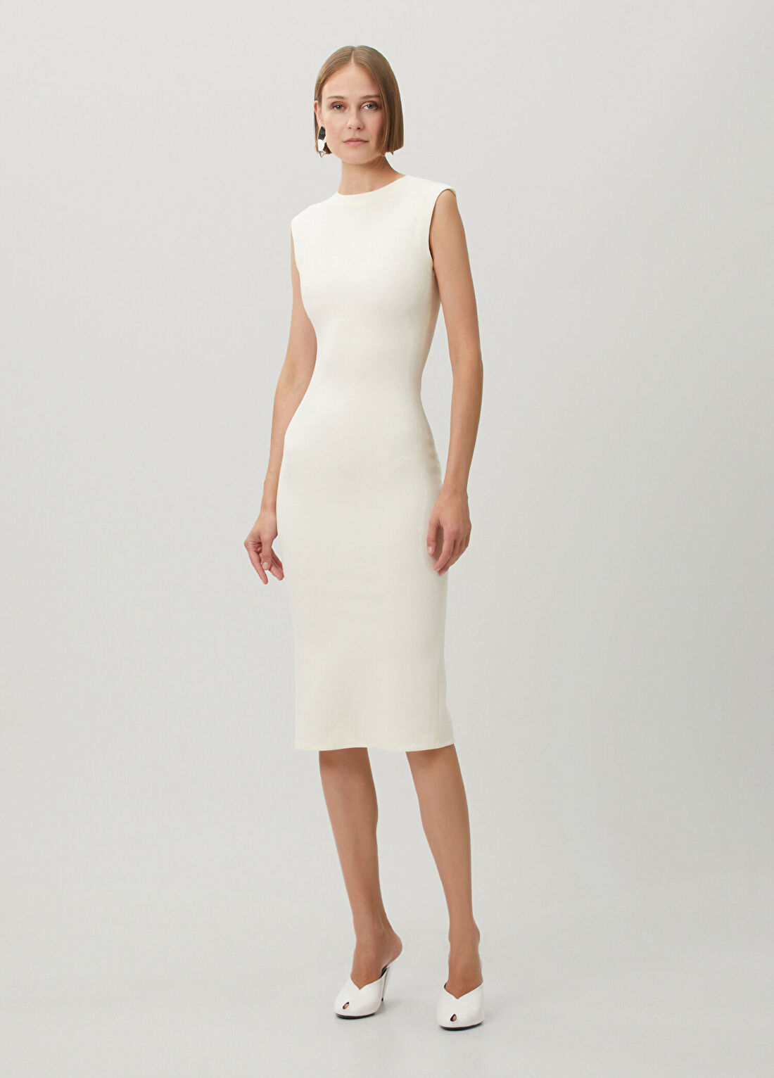 Jacquemus Alba Ekru Midi Elbise görsel 3