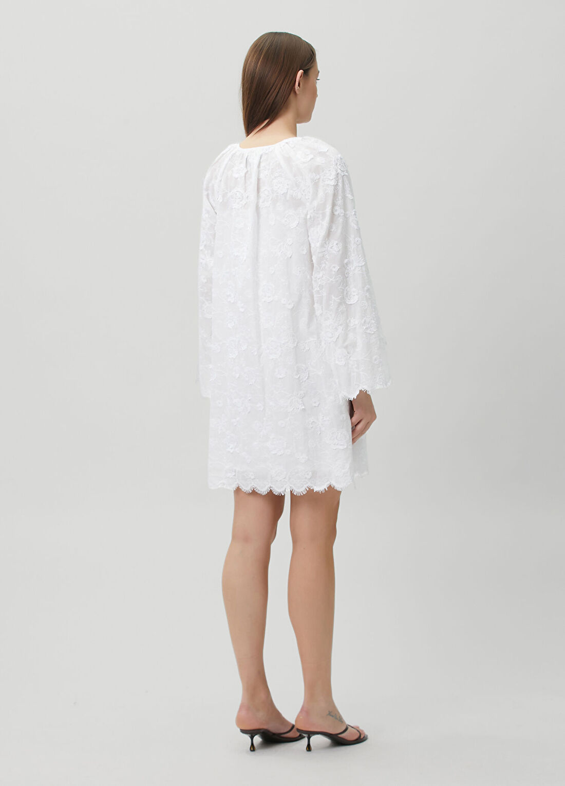 Michael Michael Kors Beyaz Çiçek İşlemeli Mini Elbise görsel 4