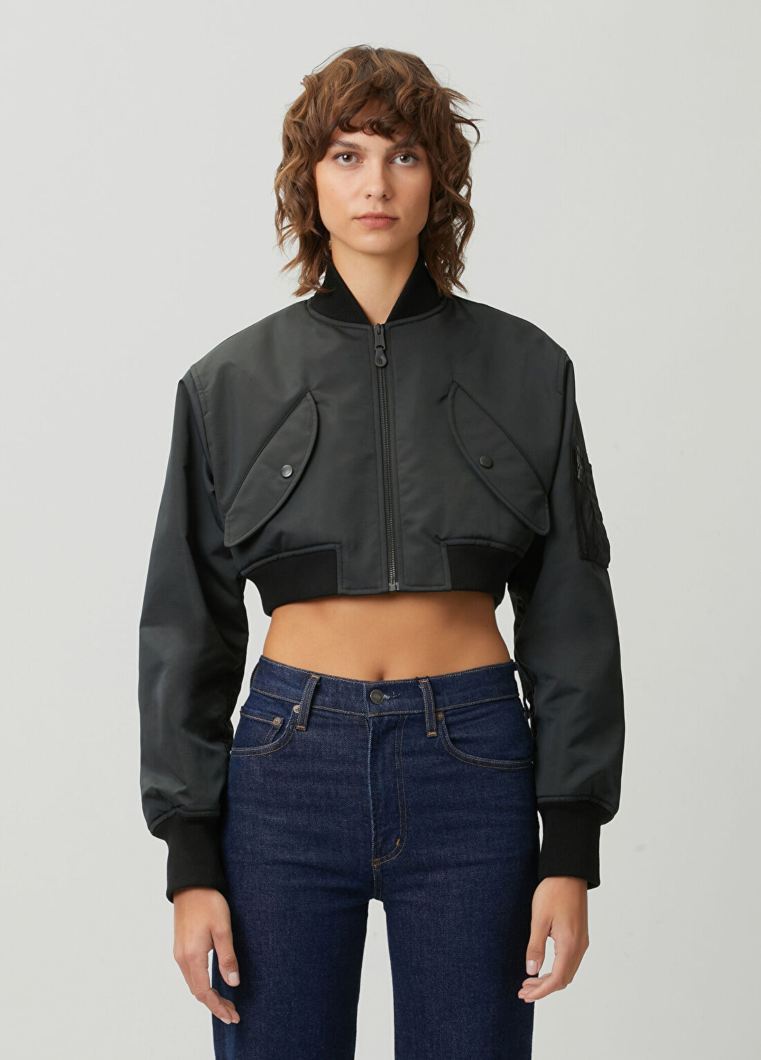 Balenciaga Siyah Cropped Bomber Ceket görsel 3