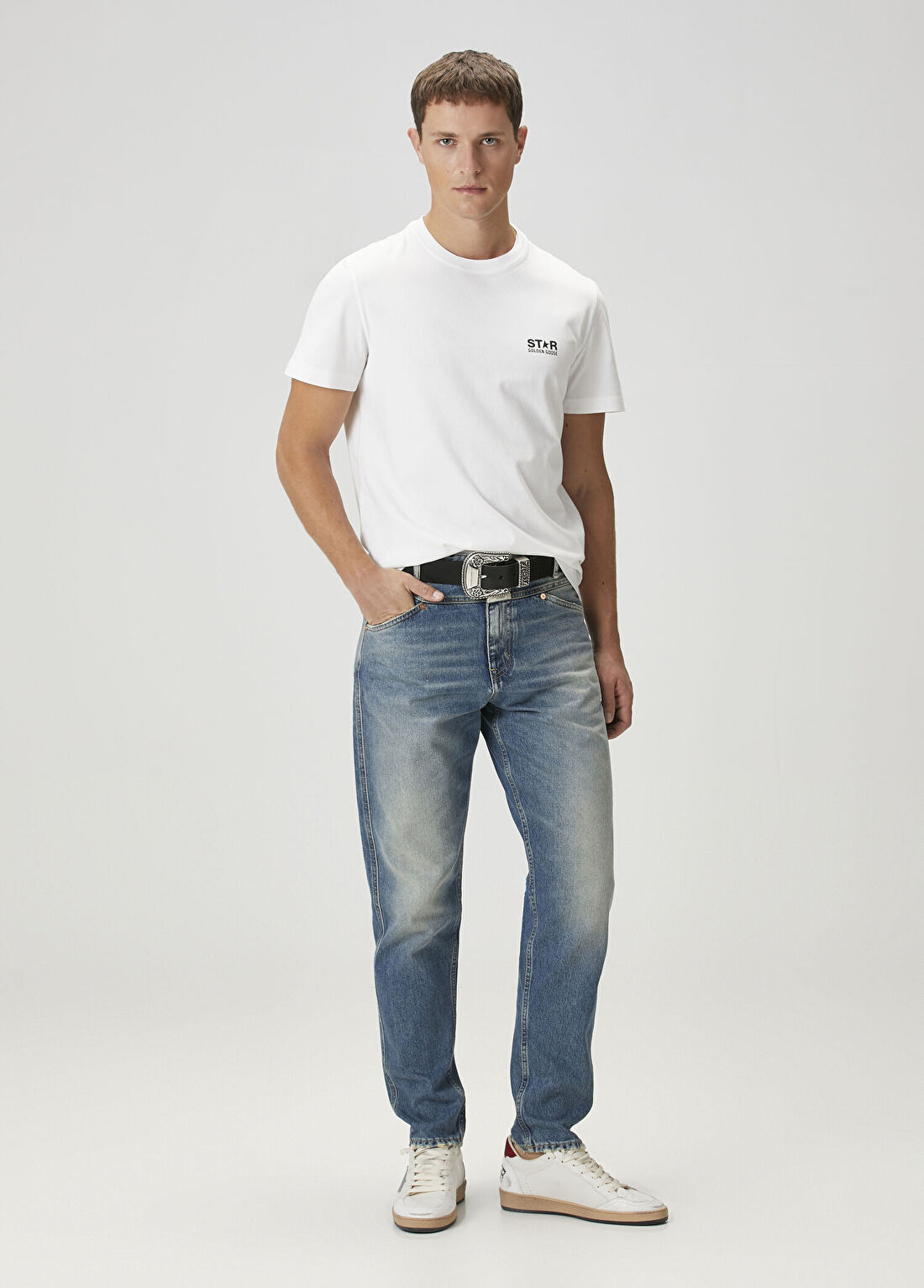 Golden Goose Regular Fit Star Siyah Beyaz Logo Baskılı T-shirt görsel 2