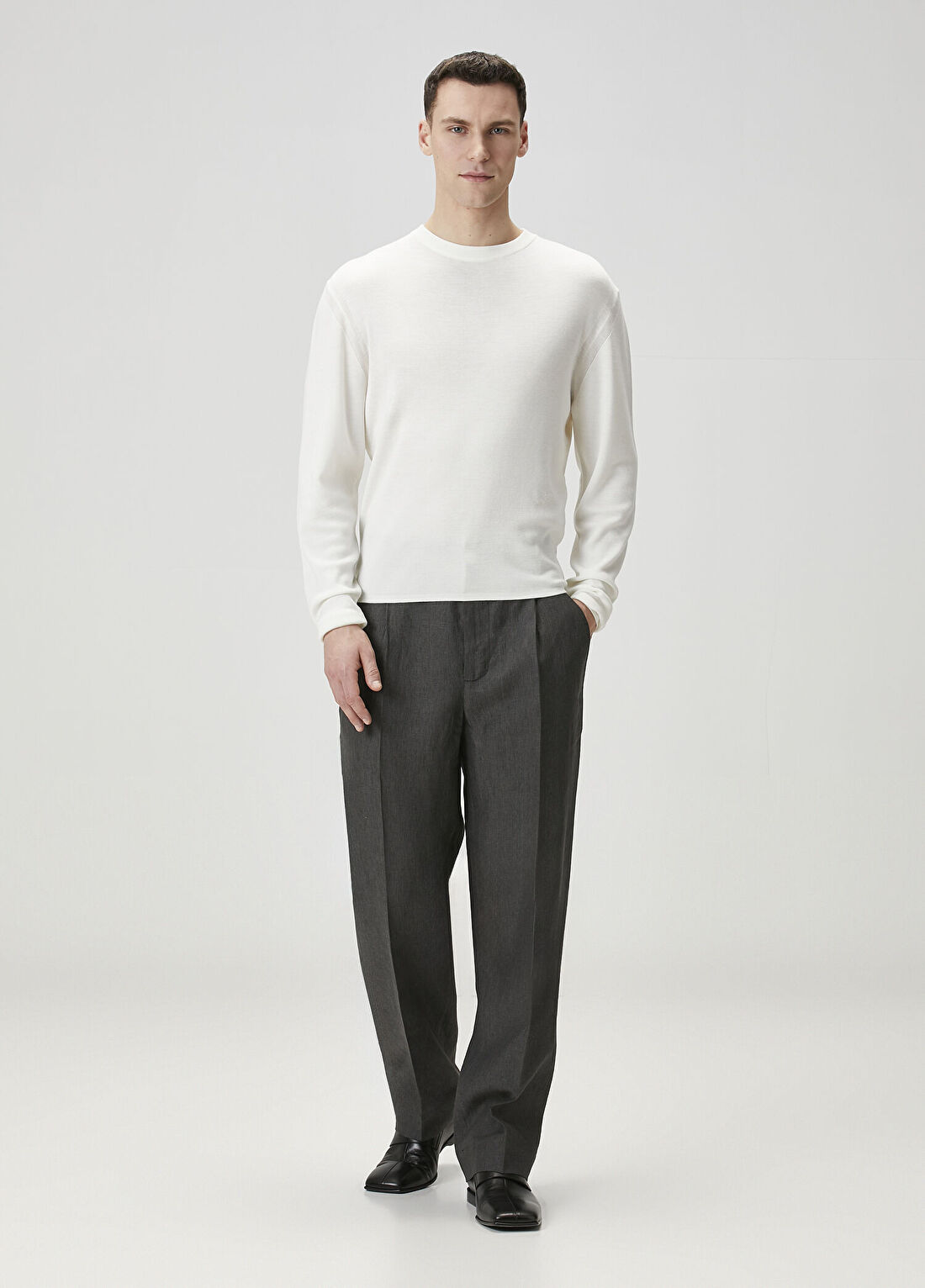 Jacquemus Beyaz Yün Kazak görsel 2