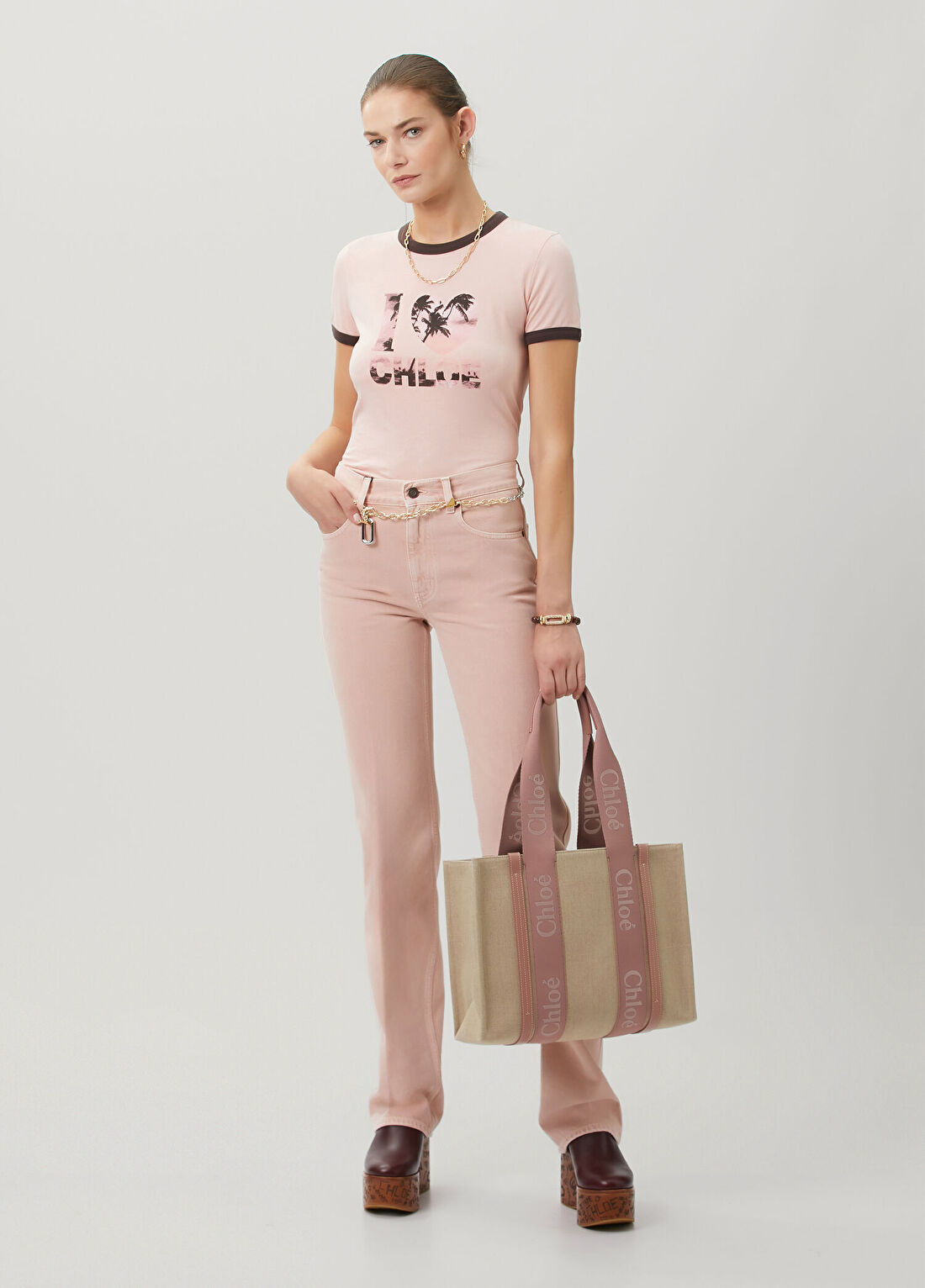 Chloe Pembe Kahve Logo Baskılı T-shirt görsel 2
