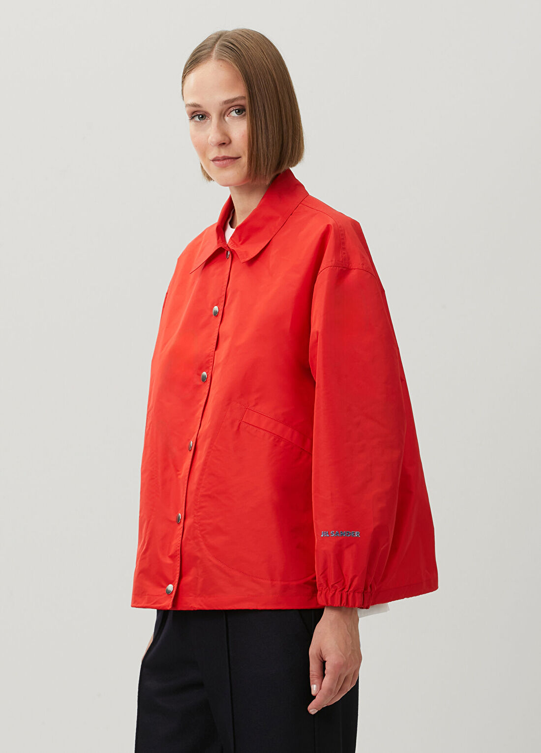 Jil Sander Kırmızı Yağmurluk görsel 3
