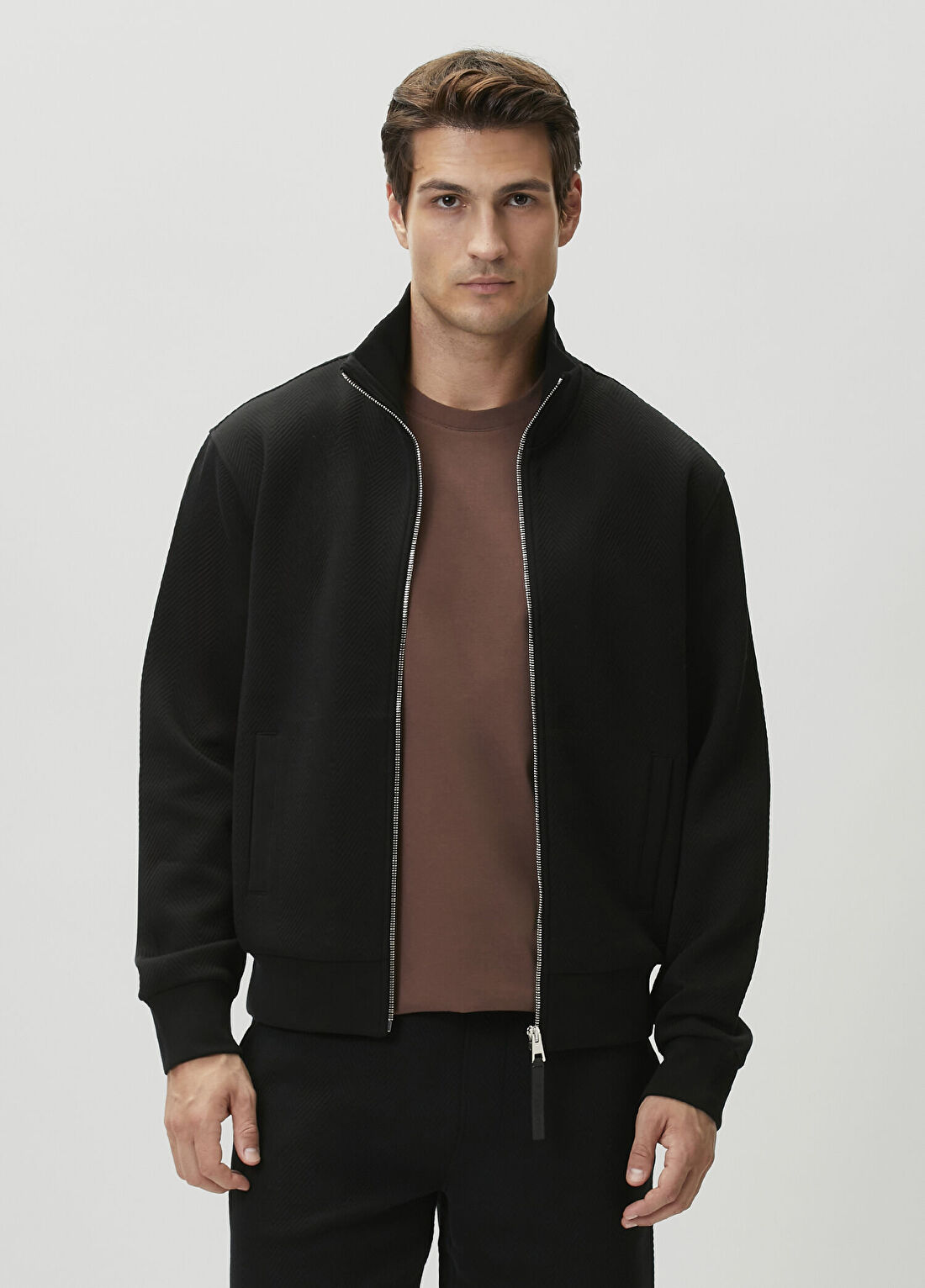 Givenchy Siyah Jakarlı Balıksırtı Desenli T-shirt
