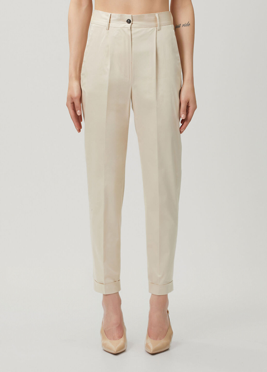 Kiton Bej Pantolon görsel 2