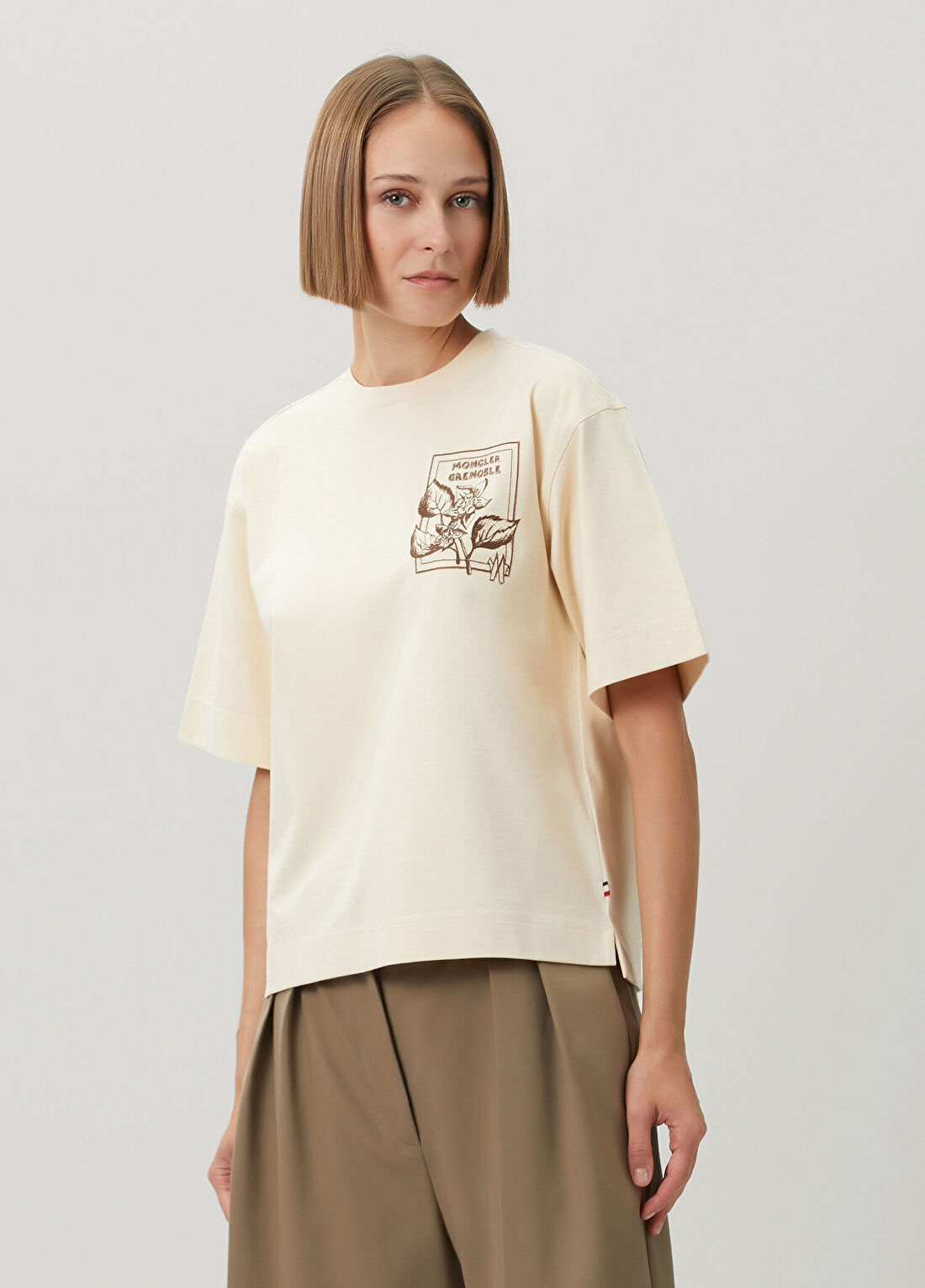 Moncler Grenoble Krem Logo Nakışlı T-shirt görsel 3