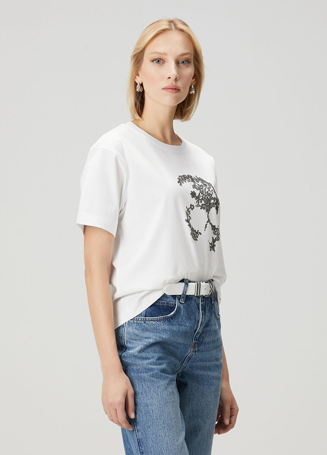 McQueen Beyaz Baskılı T-shirt