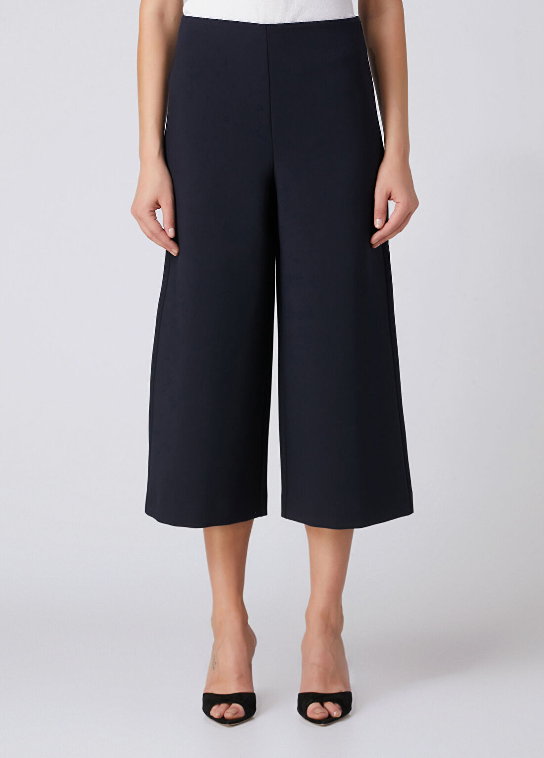 Beymen Collection Lacivert Bermuda Form Pantolon görsel 2