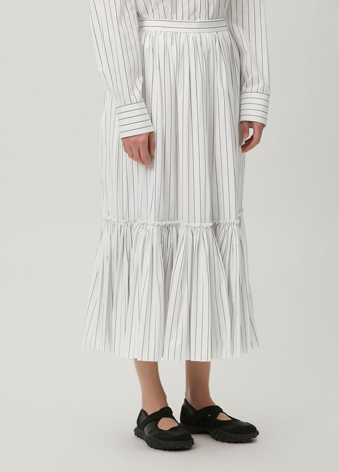 Jil Sander Beyaz Çizgili Midi Etek görsel 3