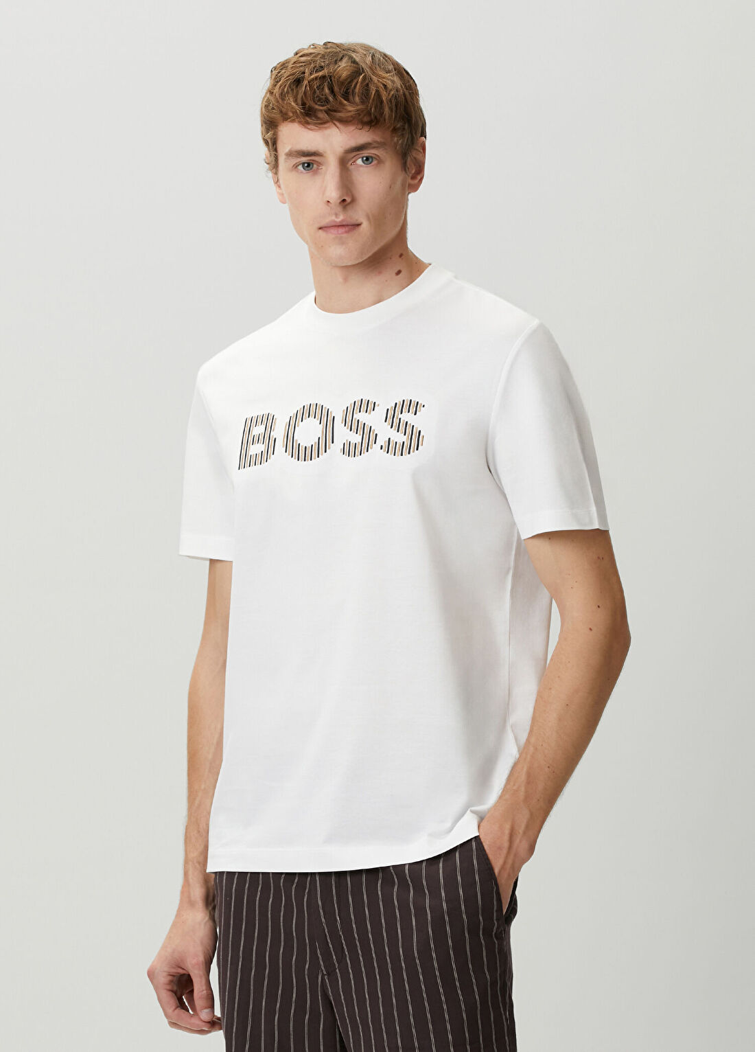 Boss Naturel Logo Nakışlı T-shirt görsel 3