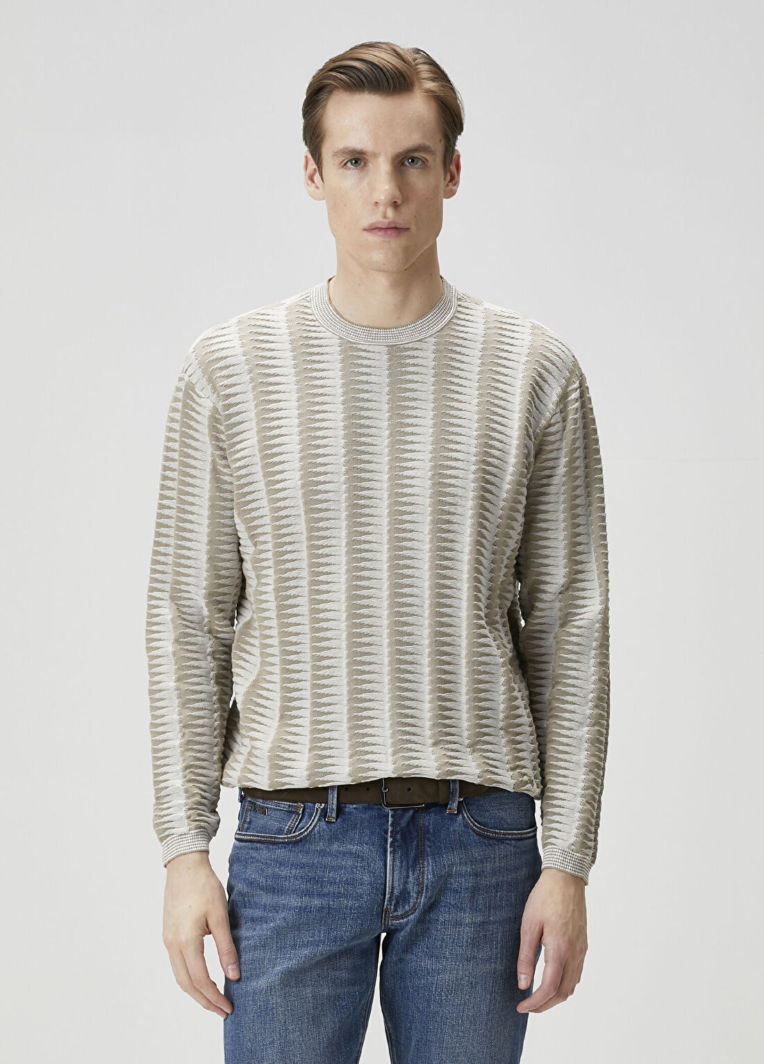 Emporio Armani Bej Jakarlı Kazak