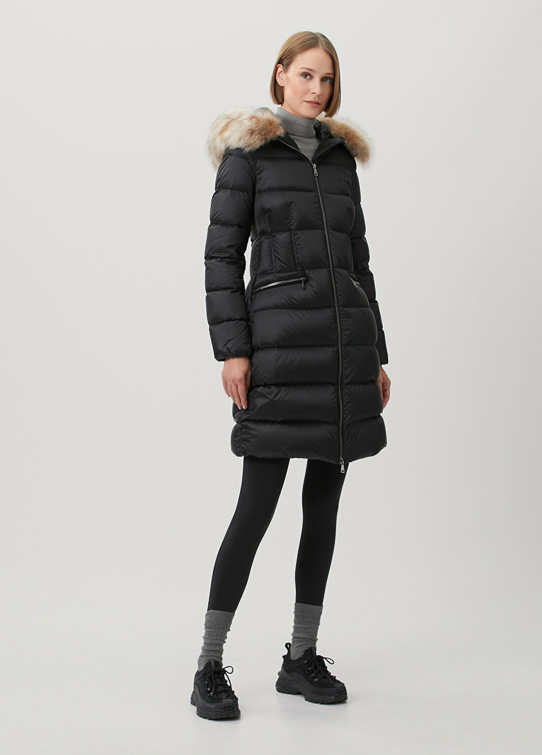 Moncler Boedic Siyah Kapüşonlu Uzun Puffer Mont