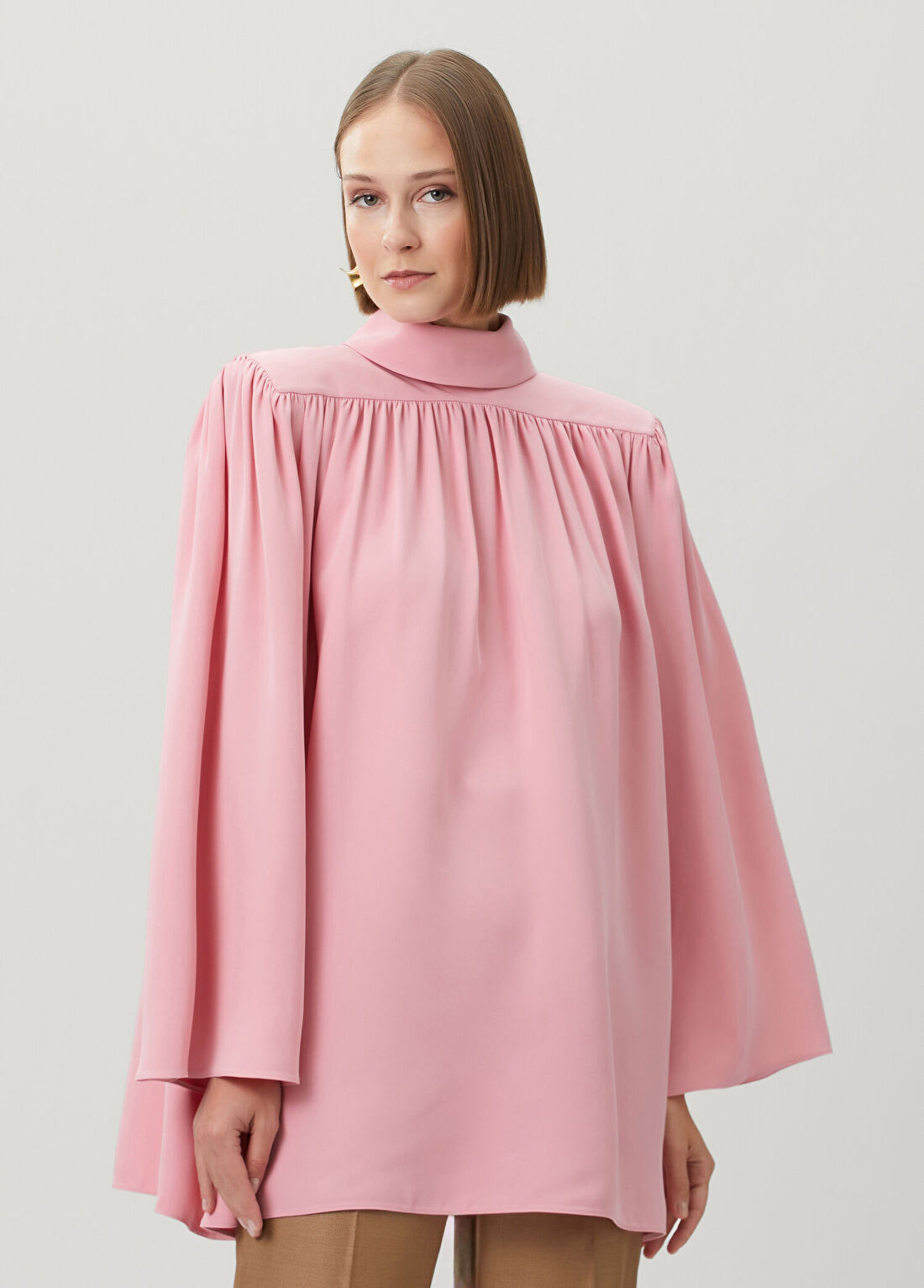 Valentino Pembe Büzgülü İpek Bluz