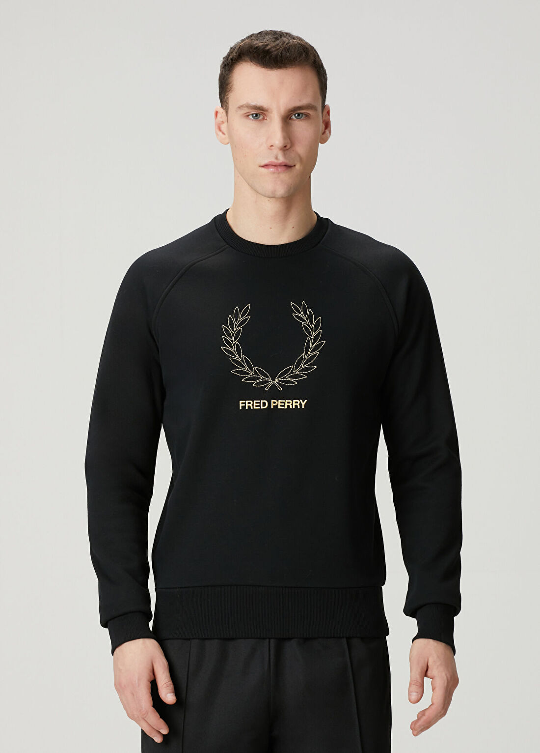 Fred Perry Regular Fit Outline Laurel Wreath Siyah Sweatshirt