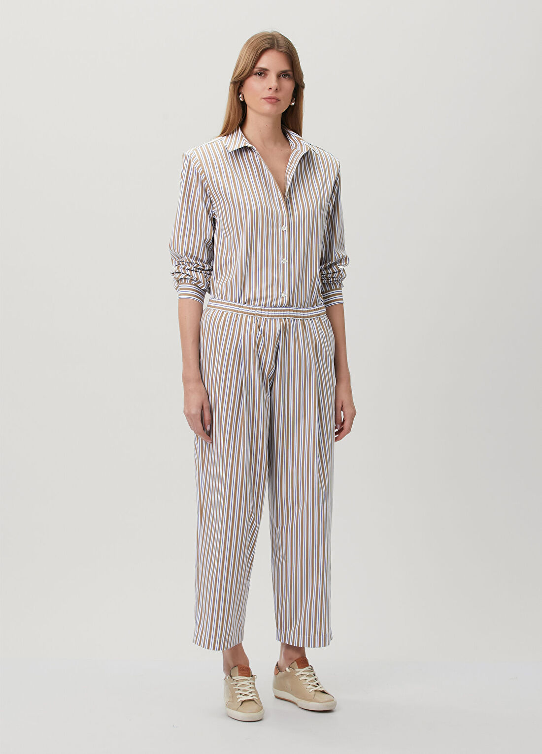 Amour et Naturel Kahverengi Çizgili Vatkalı Oversize Poplin Gömlek görsel 2