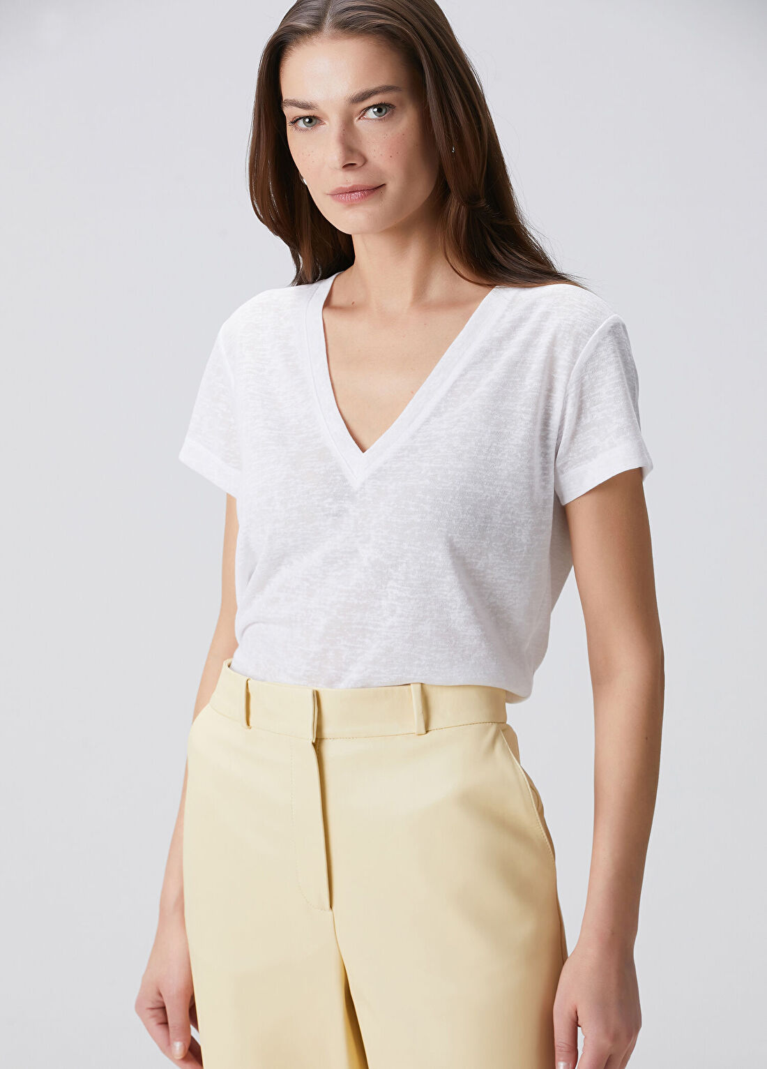 Beymen Collection Kırık Beyaz Keten Görünümlü T-shirt