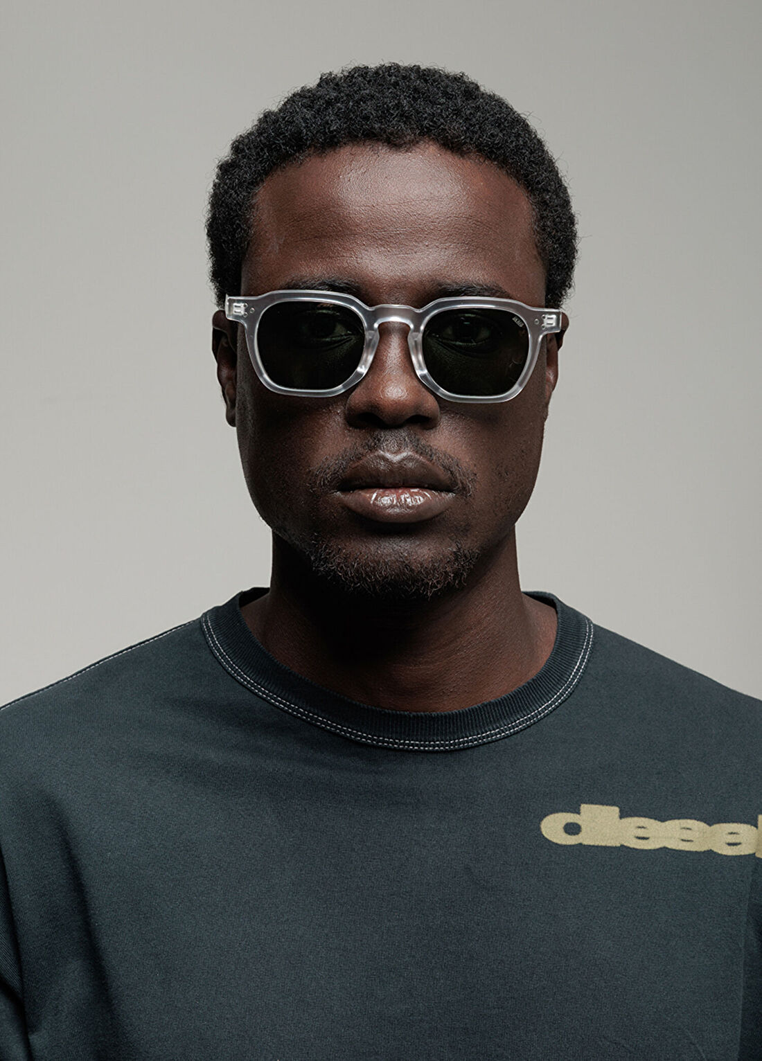 Mess Frames Lowkey Transparan Şeffaf Asetat Unisex Güneş Gözlüğü görsel 3