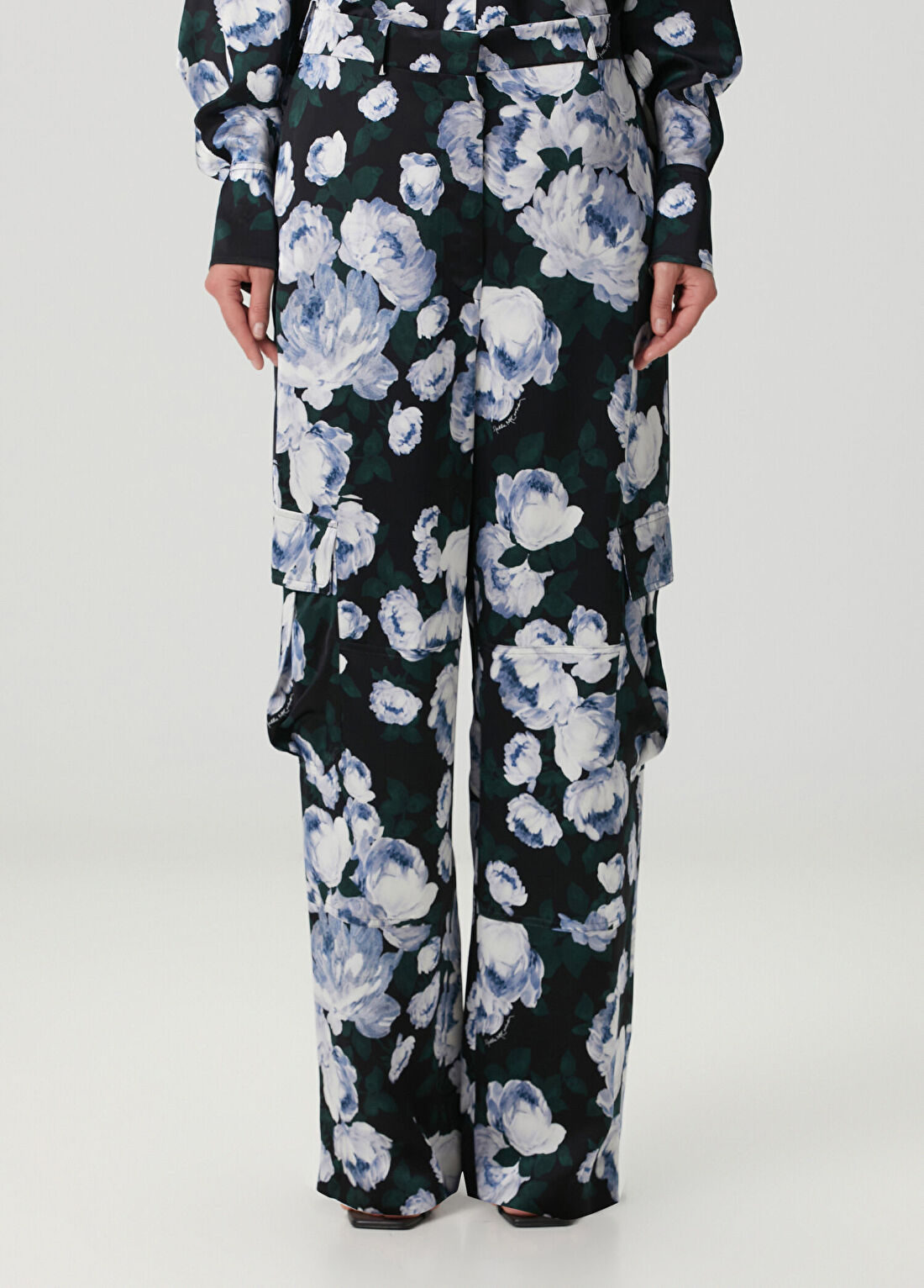 Stella McCartney Çiçek Desenli Saten Pantolon görsel 2