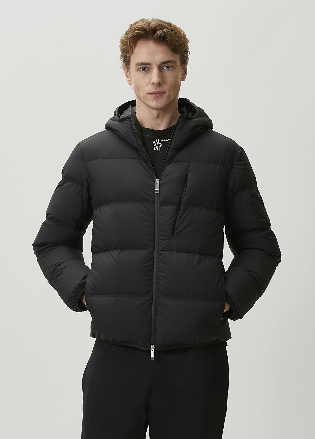Moncler Siyah Kapüşonlu Puff Mont