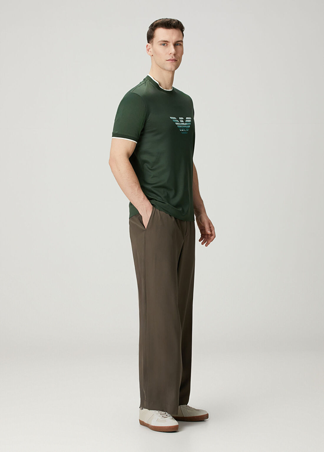 Emporio Armani Koyu Yeşil Logo Nakışlı T-shirt görsel 2