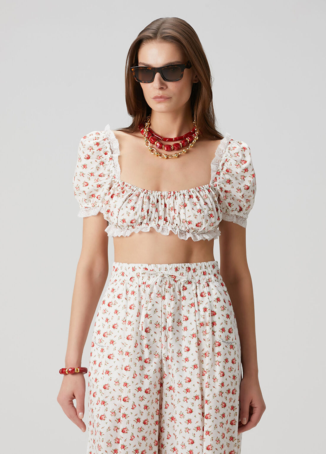 Dolce&Gabbana Beyaz Çiçekli Crop Bluz