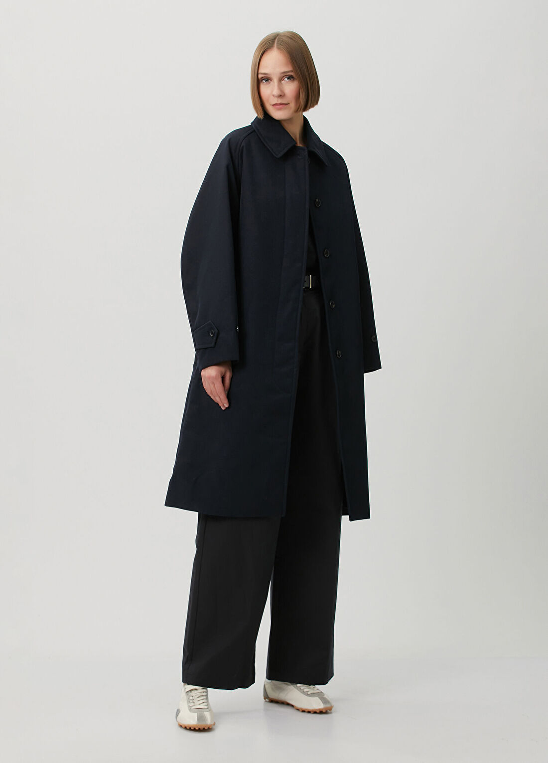 A.P.C. Koyu Lacivert Parka görsel 2