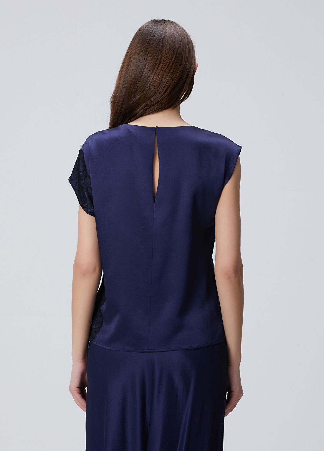 Beymen Collection Lacivert Dantelli Yün Karışımlı Bluz görsel 4