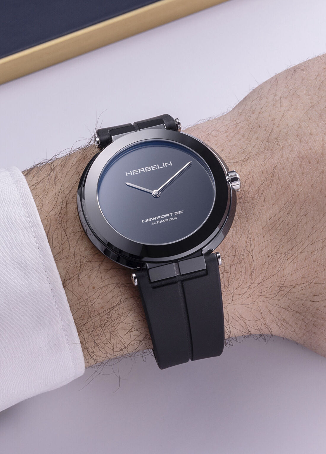 Herbelin Newport Automatic 35th Anniversary 1335CRN04 Ceramic Erkek Kol Saati görsel 2