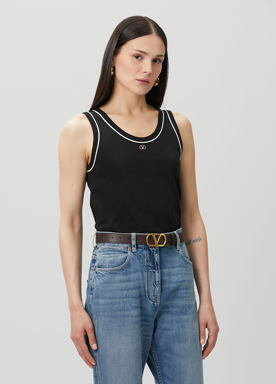 Valentino Siyah Atlet görsel 3