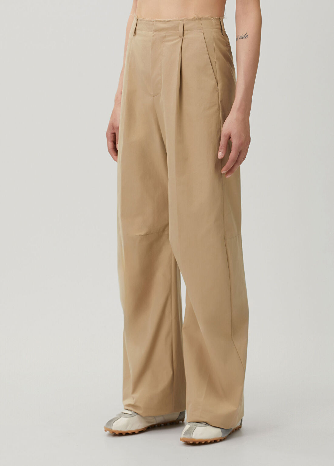 MM6 Maison Margiela Bej Baggy Pantolon görsel 3