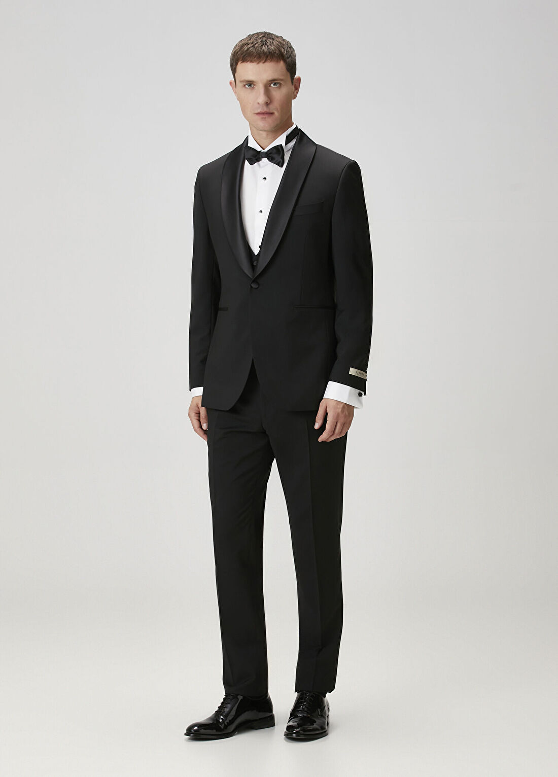 Beymen Collection Siyah Yelekli Yün Smokin