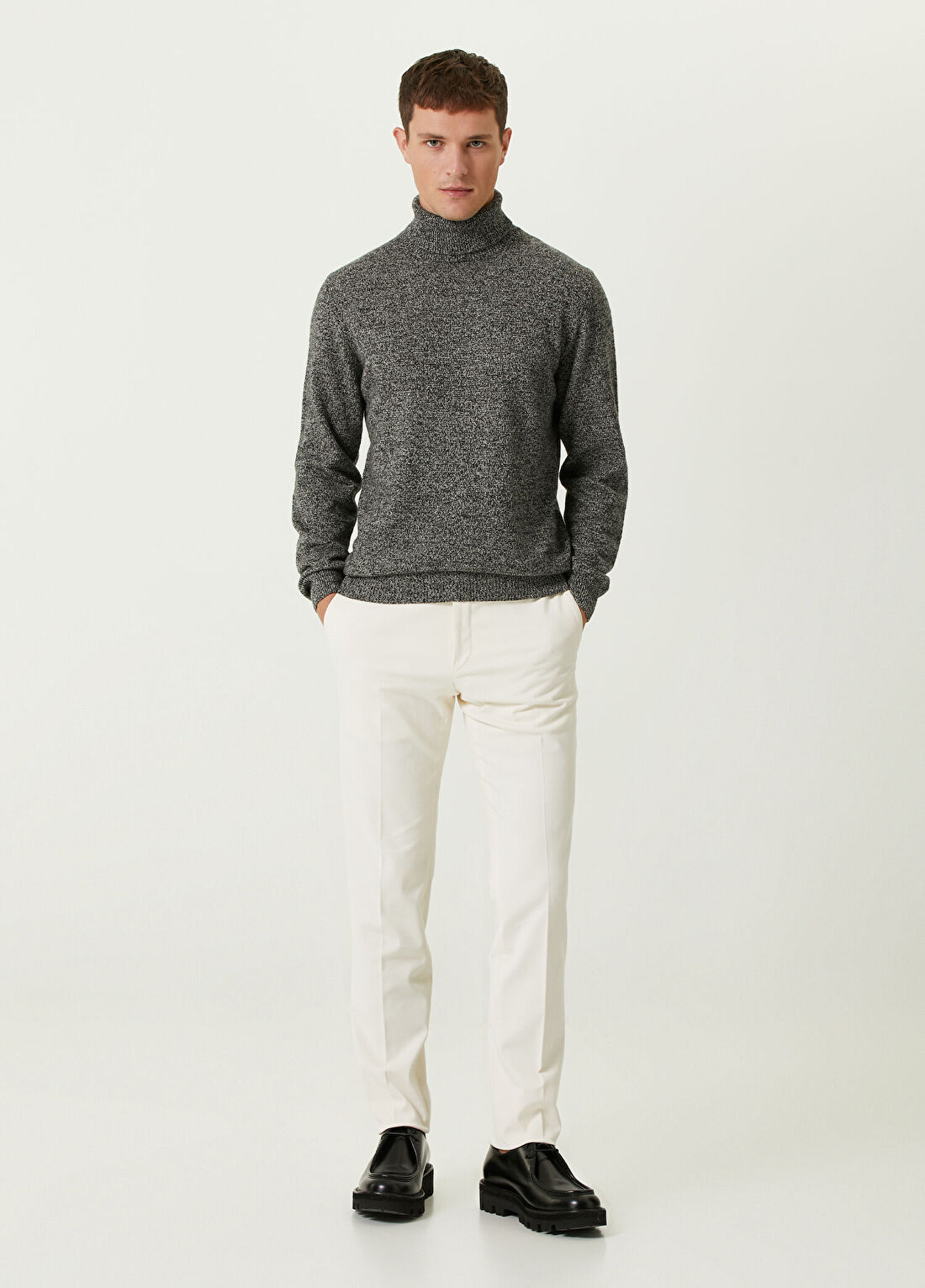 Corneliani Regular Fit Kırık Beyaz Pantolon