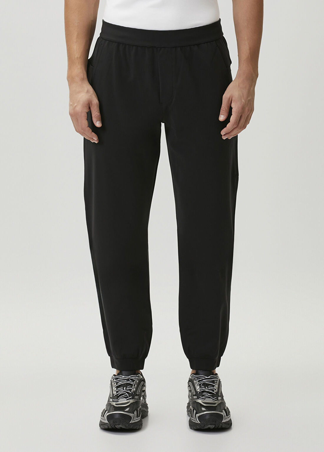 lululemon Regular Fit Sojourn Siyah Jogger Pantolon görsel 2