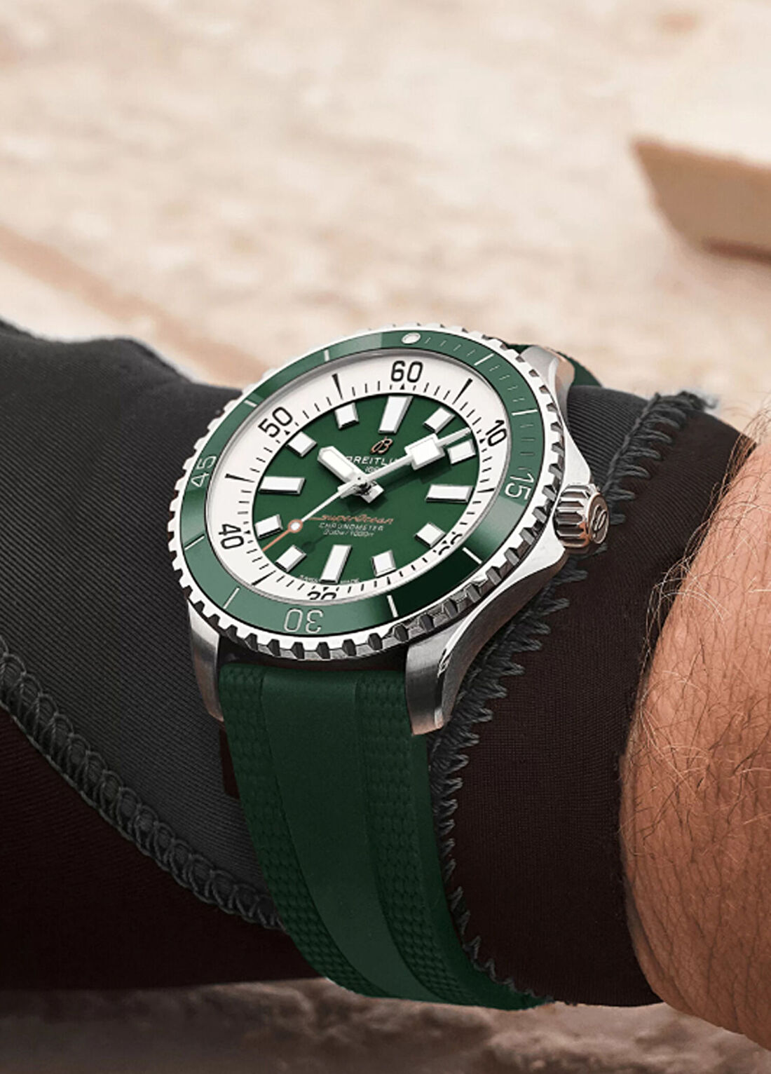 Breitling Superocean Automatic 44 Erkek Saat görsel 2