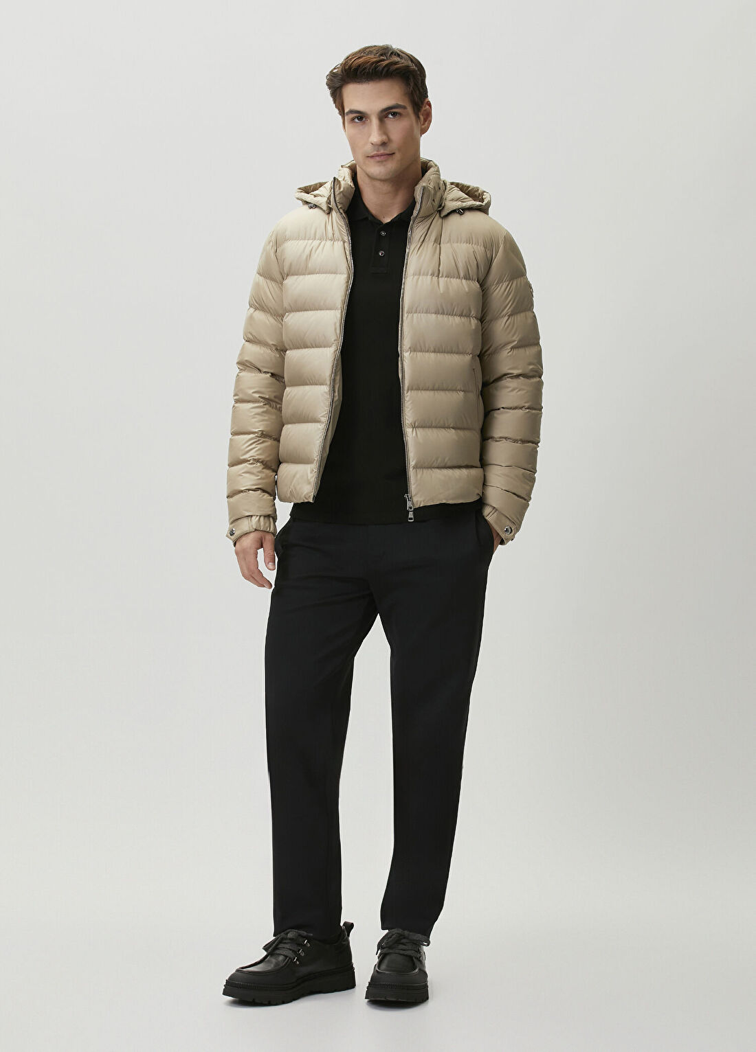 Moncler Arneb Bej Kapitoneli Mont görsel 2