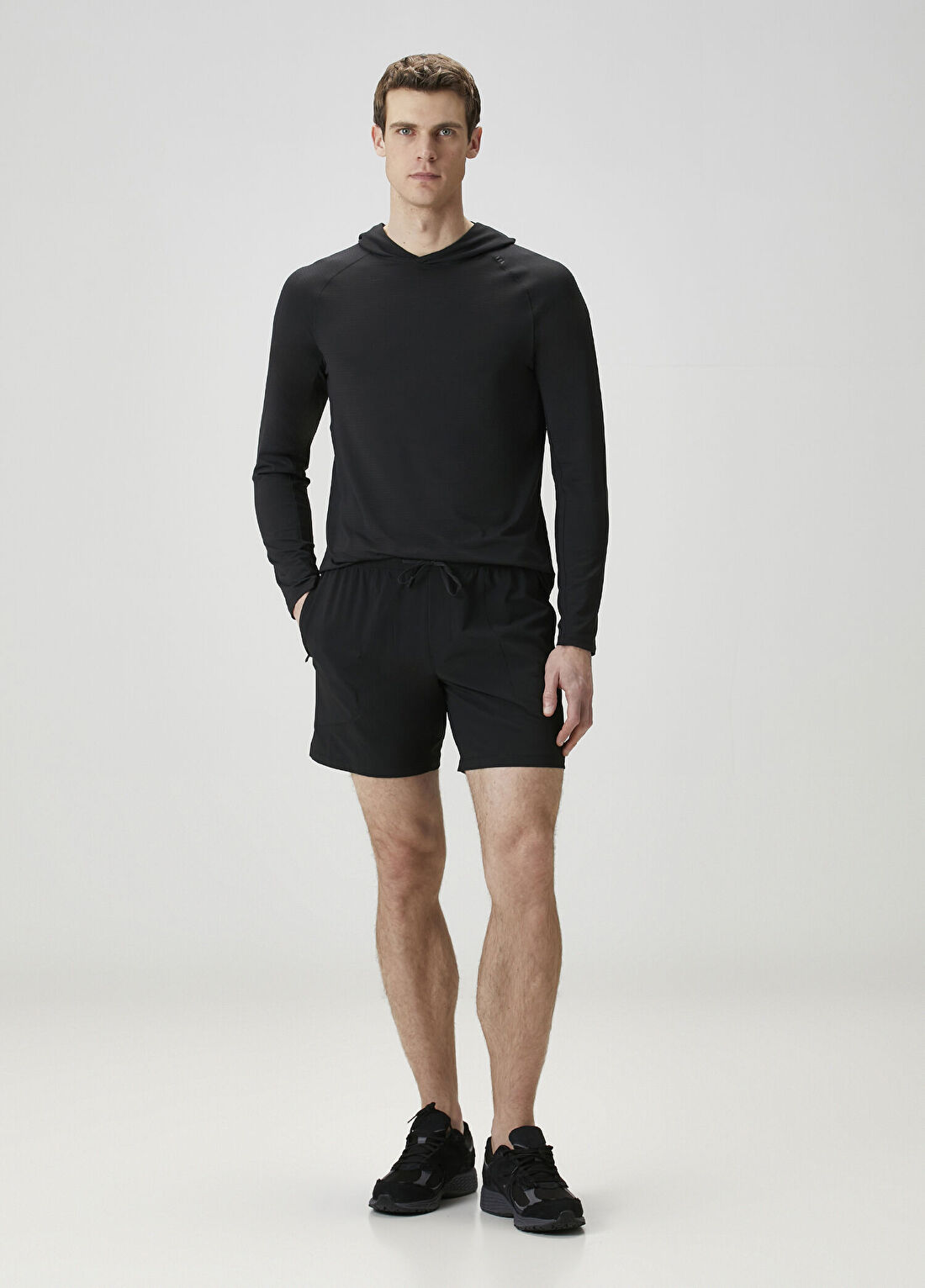 lululemon License to Train 7" Linerless Siyah Şort